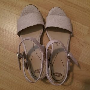 Like new Dr. Scholl's sandals